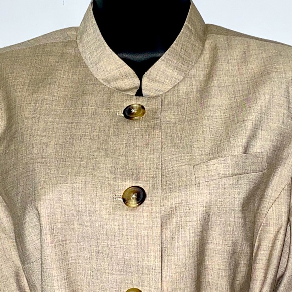 Isaac Mizrahi Tan Button Down Jacket Size 12 - Picture 4 of 16